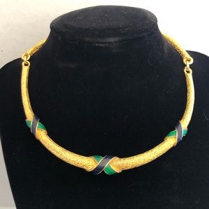 ☀️ Hill Hoop Necklace